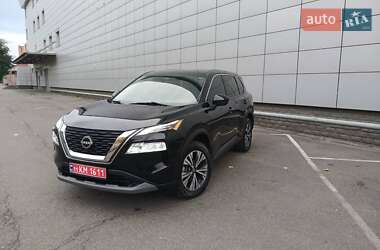 Внедорожник / Кроссовер Nissan Rogue 2021 в 