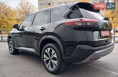 Внедорожник / Кроссовер Nissan Rogue 2021 в 