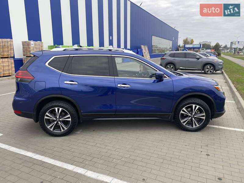 Позашляховик / Кросовер Nissan Rogue 2018 в Білій Церкві