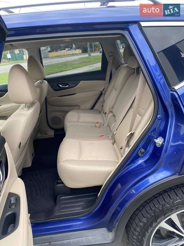 Позашляховик / Кросовер Nissan Rogue 2018 в Білій Церкві