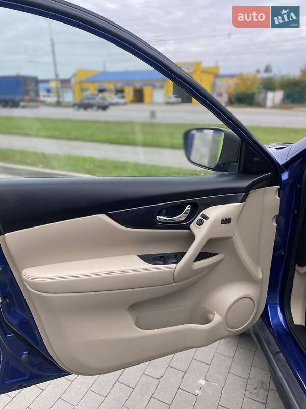 Позашляховик / Кросовер Nissan Rogue 2018 в Білій Церкві