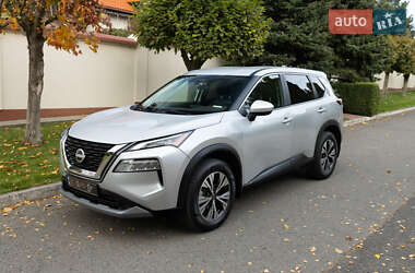 Внедорожник / Кроссовер Nissan Rogue 2023 в Днепре