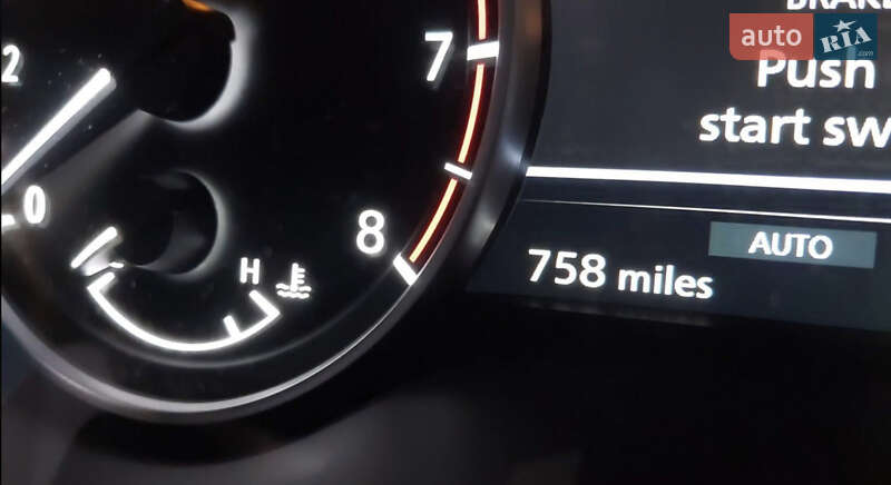 Внедорожник / Кроссовер Nissan Rogue 2024 в Киеве