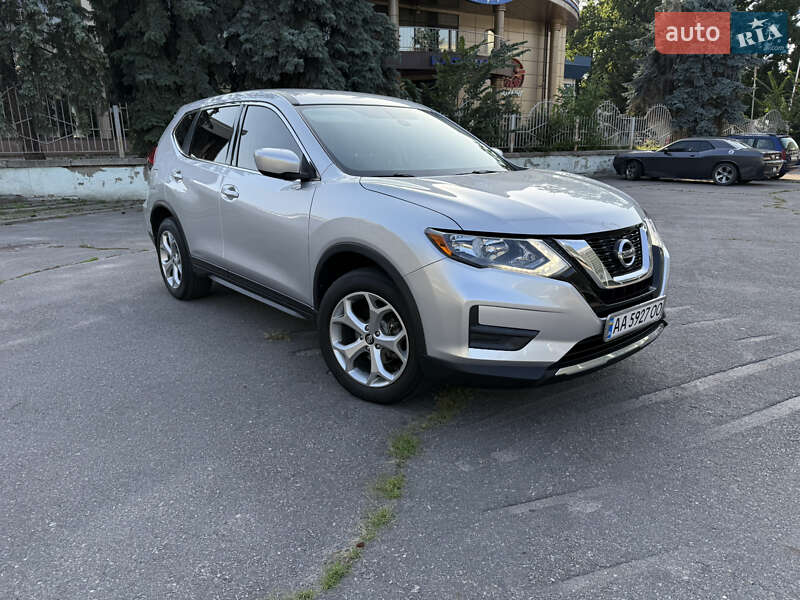 Внедорожник / Кроссовер Nissan Rogue 2016 в Полтаве фото 6 Внедорожник / Кроссовер Nissan Rogue 2016 в Полтаве