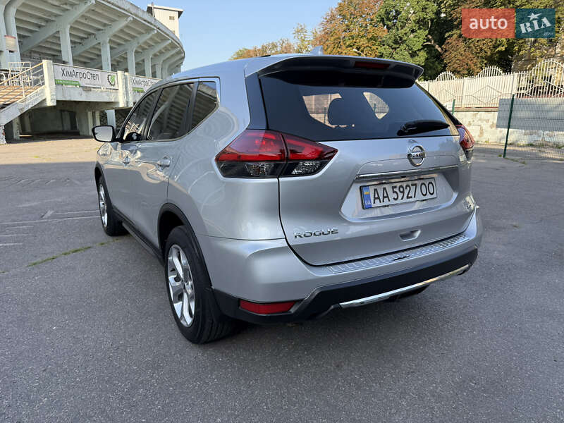 Внедорожник / Кроссовер Nissan Rogue 2016 в Полтаве фото 14 Внедорожник / Кроссовер Nissan Rogue 2016 в Полтаве