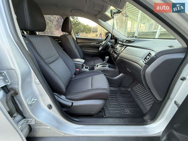 Внедорожник / Кроссовер Nissan Rogue 2016 в Полтаве фото 31 Внедорожник / Кроссовер Nissan Rogue 2016 в Полтаве