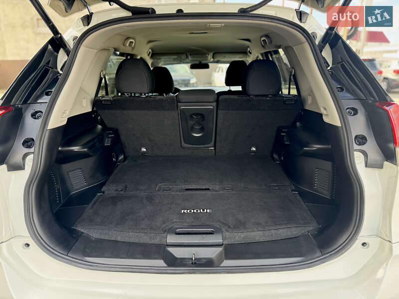 Позашляховик / Кросовер Nissan Rogue 2017 в Кам'янець-Подільському фото 14 Позашляховик / Кросовер Nissan Rogue 2017 в Кам'янець-Подільському