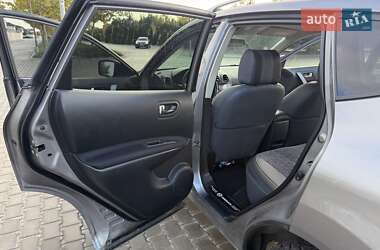Внедорожник / Кроссовер Nissan Rogue 2015 в 