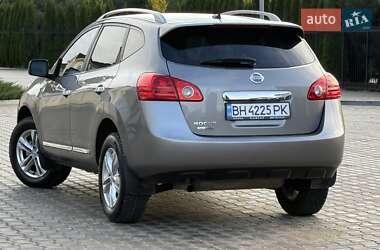 Внедорожник / Кроссовер Nissan Rogue 2015 в 