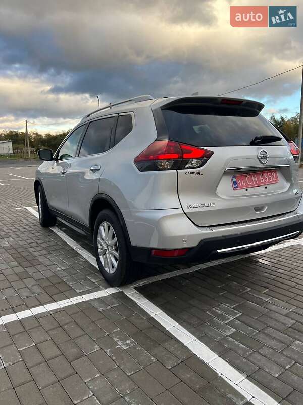 Внедорожник / Кроссовер Nissan Rogue 2019 в Шептицькому