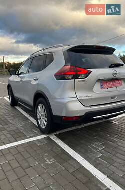 Позашляховик / Кросовер Nissan Rogue 2019 в 