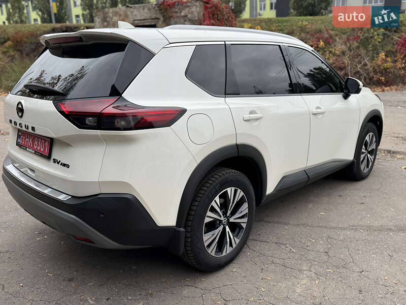 Позашляховик / Кросовер Nissan Rogue 2021 в Харкові