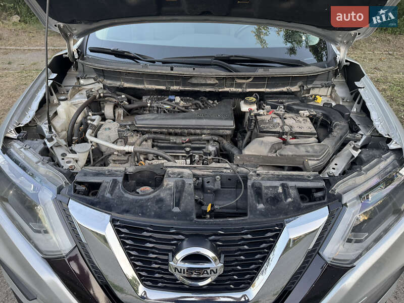 Внедорожник / Кроссовер Nissan Rogue 2016 в Днепре