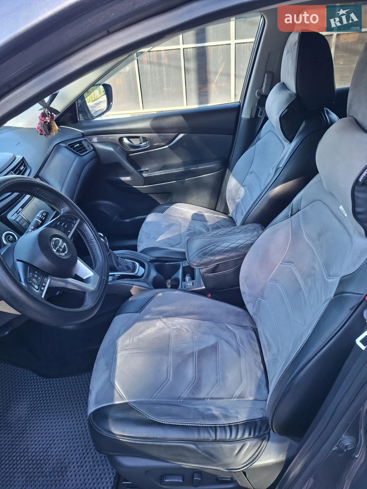 2018 Nissan Rogue - мініатюра 8