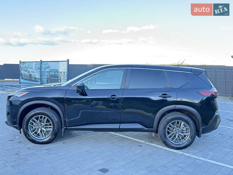 Внедорожник / Кроссовер Nissan Rogue 2021 в Шептицькому