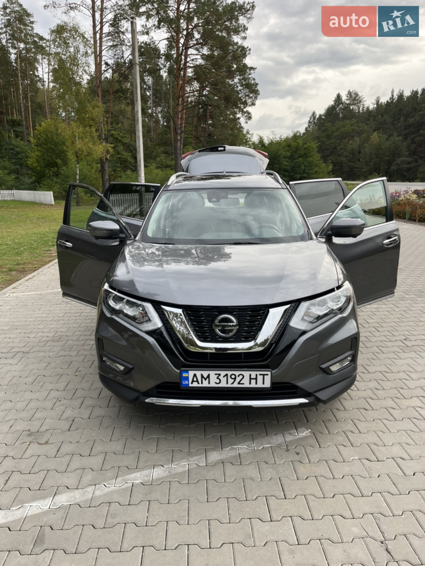 2017 Nissan Rogue - мініатюра 10