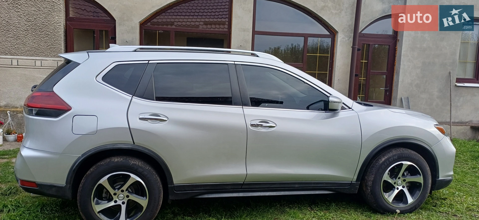 2018 Nissan Rogue - мініатюра 4