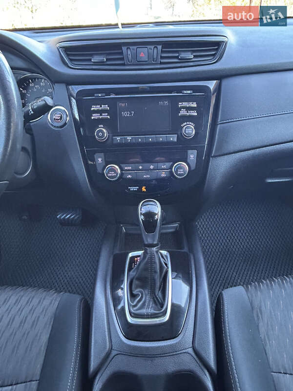 Позашляховик / Кросовер Nissan Rogue 2016 в Добромилі фото 11 Позашляховик / Кросовер Nissan Rogue 2016 в Добромилі