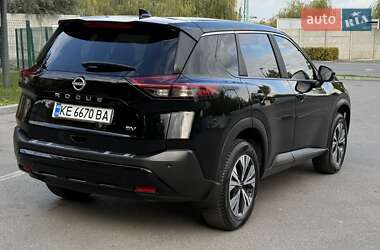 Внедорожник / Кроссовер Nissan Rogue 2022 в 