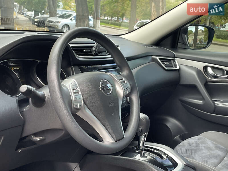 Позашляховик / Кросовер Nissan Rogue 2014 в Миколаєві