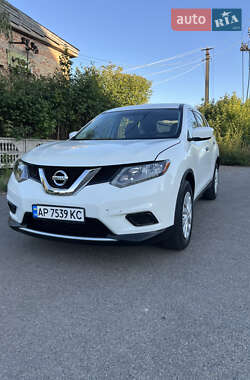 Позашляховик / Кросовер Nissan Rogue 2016 в Миронівці