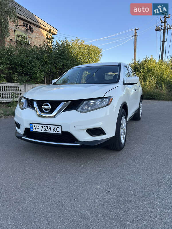 Внедорожник / Кроссовер Nissan Rogue 2016 в Мироновке фото Внедорожник / Кроссовер Nissan Rogue 2016 в Мироновке
