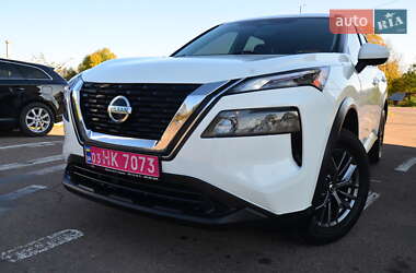 Внедорожник / Кроссовер Nissan Rogue 2021 в 