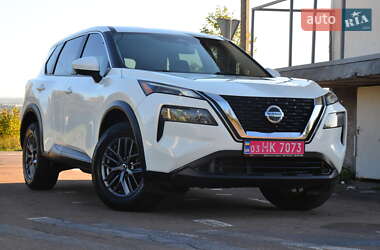 Внедорожник / Кроссовер Nissan Rogue 2021 в Дрогобыче
