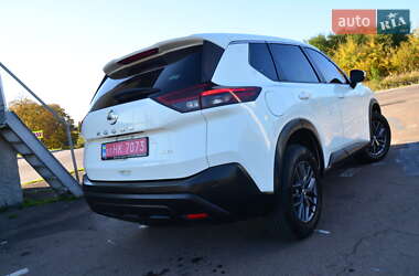 Внедорожник / Кроссовер Nissan Rogue 2021 в 
