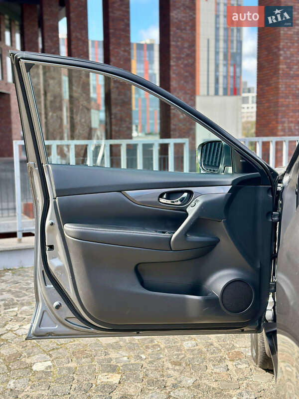 Внедорожник / Кроссовер Nissan Rogue 2017 в Днепре фото 27 Внедорожник / Кроссовер Nissan Rogue 2017 в Днепре