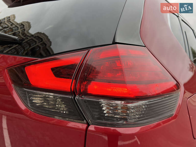 Внедорожник / Кроссовер Nissan Rogue 2017 в Киеве фото 20 Внедорожник / Кроссовер Nissan Rogue 2017 в Киеве