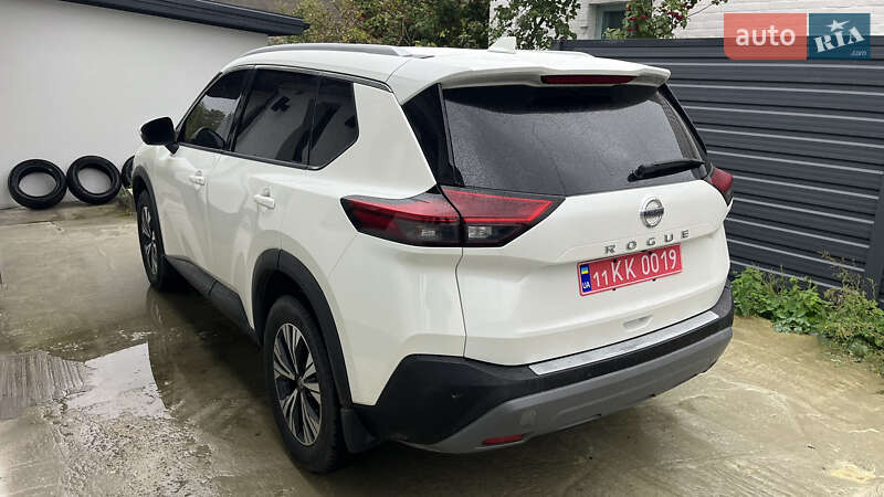 Позашляховик / Кросовер Nissan Rogue 2021 в Білій Церкві
