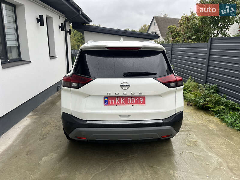 Позашляховик / Кросовер Nissan Rogue 2021 в Білій Церкві