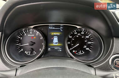 Позашляховик / Кросовер Nissan Rogue 2016 в  фото 19 Позашляховик / Кросовер Nissan Rogue 2016 в