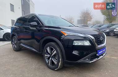 Внедорожник / Кроссовер Nissan Rogue 2021 в 