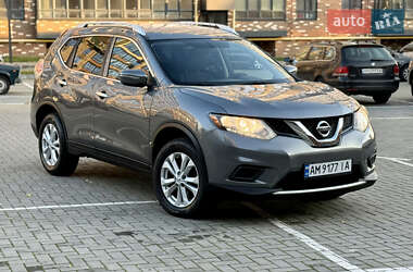 Внедорожник / Кроссовер Nissan Rogue 2016 в 