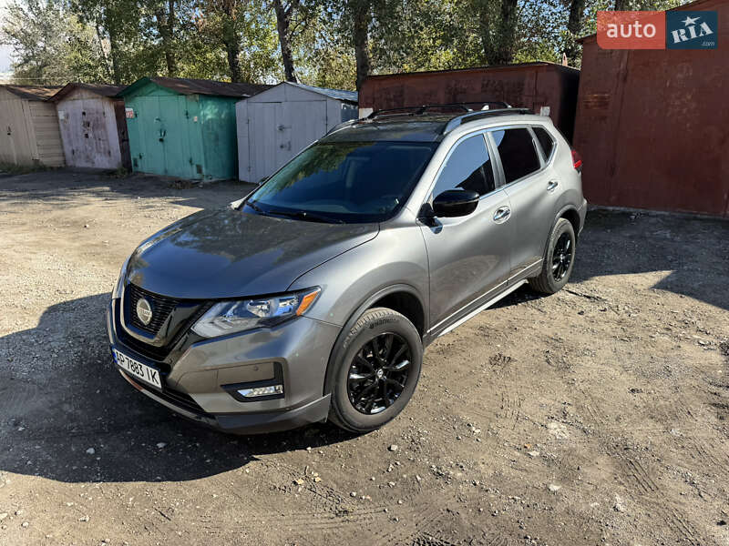 Внедорожник / Кроссовер Nissan Rogue 2018 в Запорожье