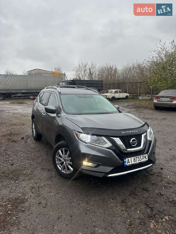 Внедорожник / Кроссовер Nissan Rogue 2018 в Новой Водолаге фото 2 Внедорожник / Кроссовер Nissan Rogue 2018 в Новой Водолаге