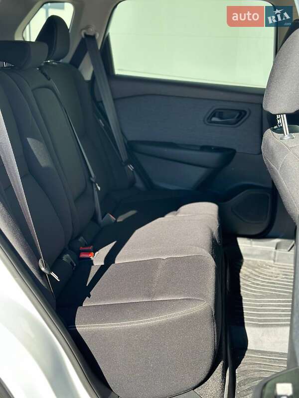 Позашляховик / Кросовер Nissan Rogue 2023 в Києві фото 57 Позашляховик / Кросовер Nissan Rogue 2023 в Києві