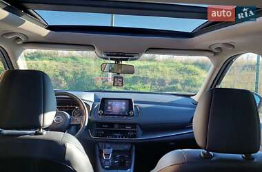 Внедорожник / Кроссовер Nissan Rogue 2024 в 