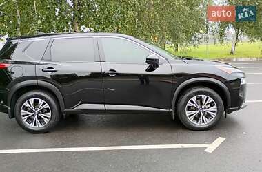 Позашляховик / Кросовер Nissan Rogue 2021 в  фото 3 Позашляховик / Кросовер Nissan Rogue 2021 в