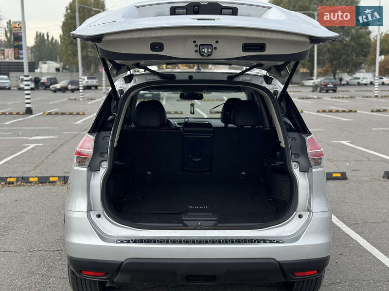 Внедорожник / Кроссовер Nissan Rogue 2016 в Днепре фото 11 Внедорожник / Кроссовер Nissan Rogue 2016 в Днепре