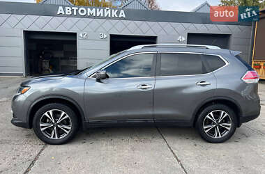 Позашляховик / Кросовер Nissan Rogue 2015 в 