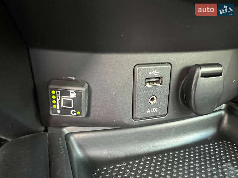 Внедорожник / Кроссовер Nissan Rogue 2015 в Харькове фото 29 Внедорожник / Кроссовер Nissan Rogue 2015 в Харькове