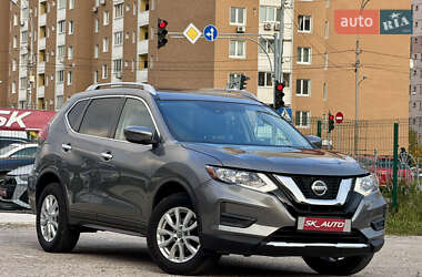 Внедорожник / Кроссовер Nissan Rogue 2020 в 