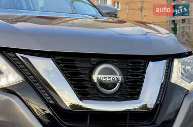 Внедорожник / Кроссовер Nissan Rogue 2020 в 