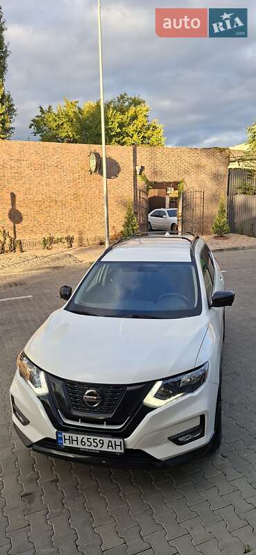 Внедорожник / Кроссовер Nissan Rogue 2018 в Одессе