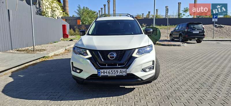 Внедорожник / Кроссовер Nissan Rogue 2018 в Одессе