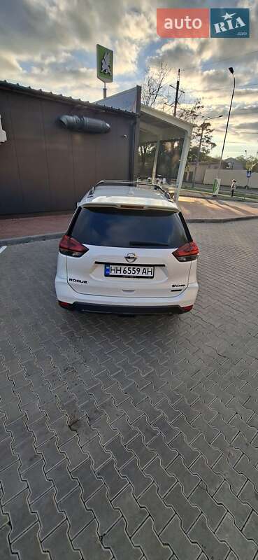 Внедорожник / Кроссовер Nissan Rogue 2018 в Одессе