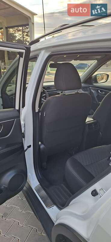 Внедорожник / Кроссовер Nissan Rogue 2018 в Одессе